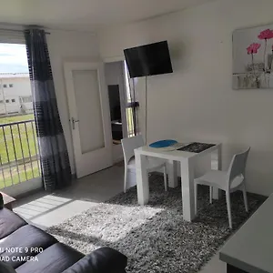  Appartement Logis Du Guelmeur: Appart Cosy 1 à St Marc - 37m2